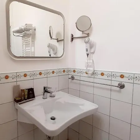 La Foresteria Di Maestina Barcellona-Pozzo di Gotto