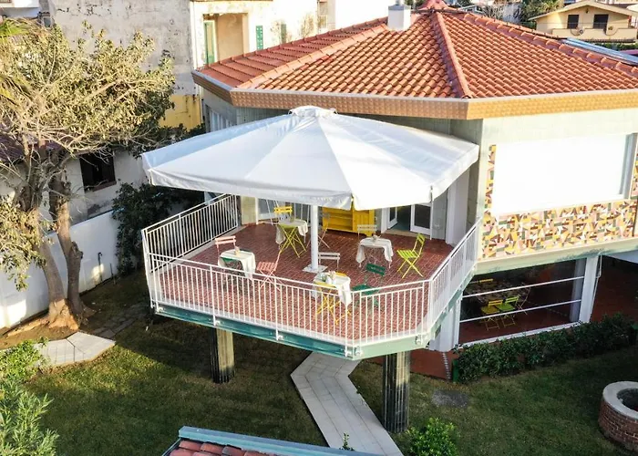 Couette-café La Foresteria Di Maestina 4*